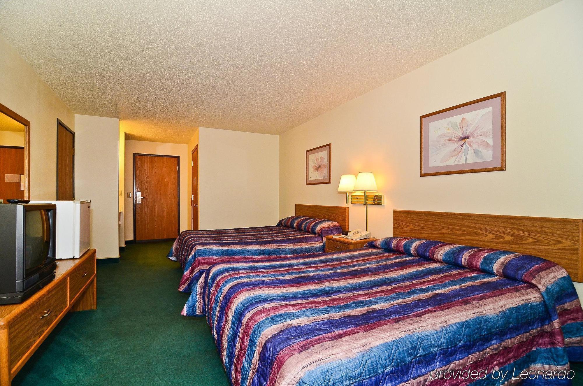 Quality Inn New London Buitenkant foto